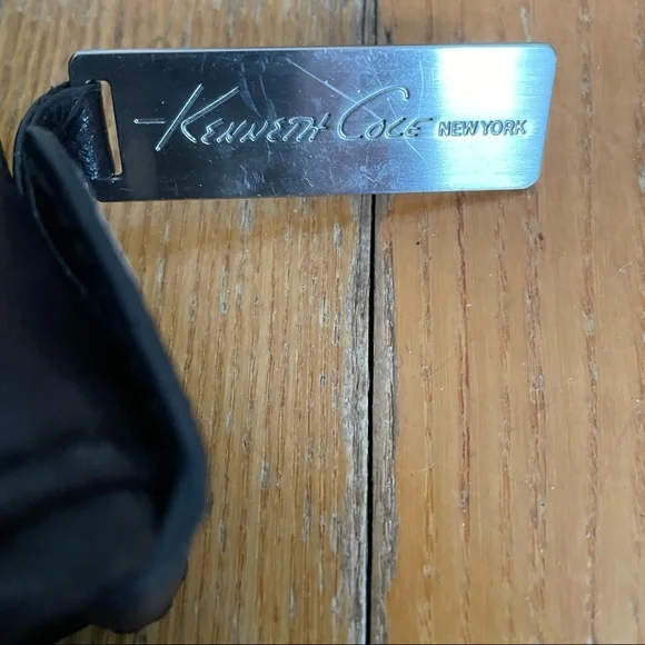 Kenneth Cole Black Leather Bag - Picture 2 of 8